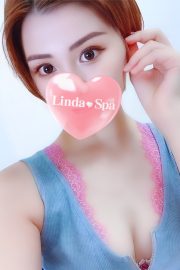 若槻みお